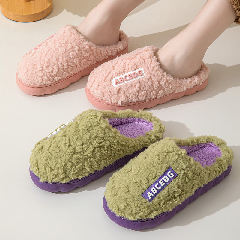Modne zimowe kapcie dla par, a – Men Shoes Everyday recenzja i cena
